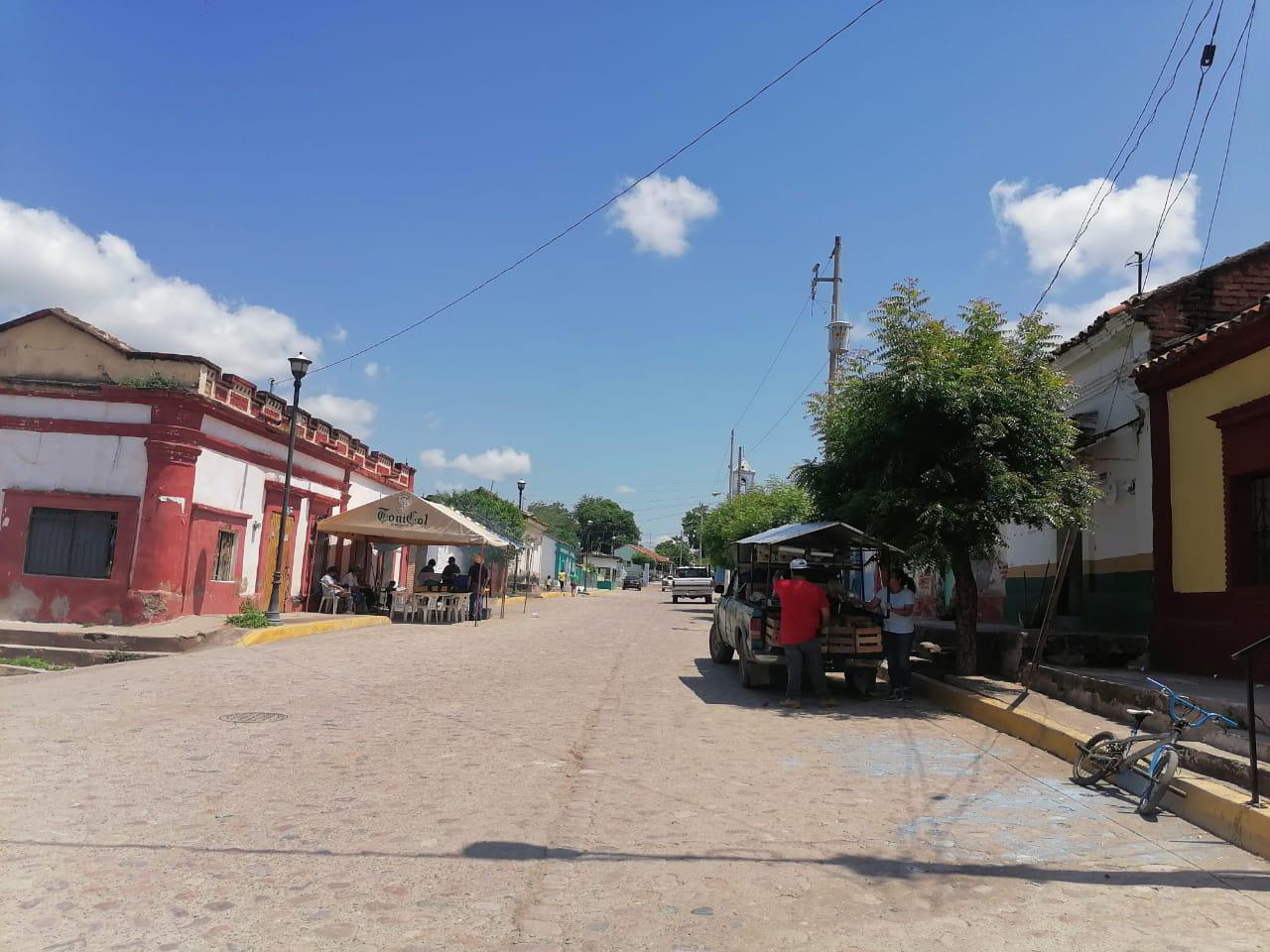 $!Sin manifestaciones camino a Santa María en la visita de AMLO