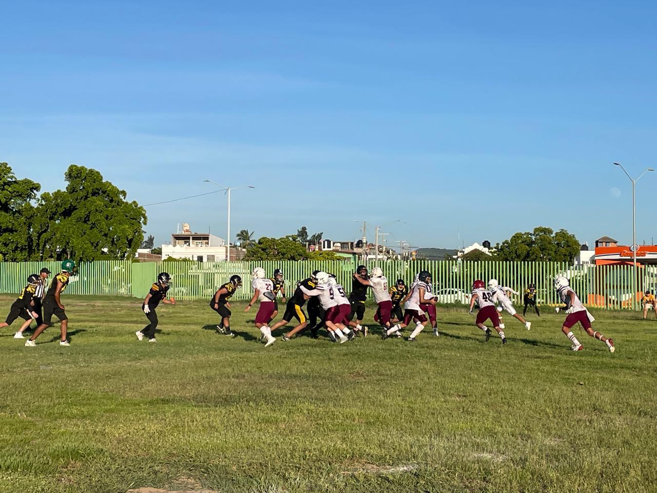 $!Burros Salvajes calienta motores rumbo a temporada de Futbol Americano