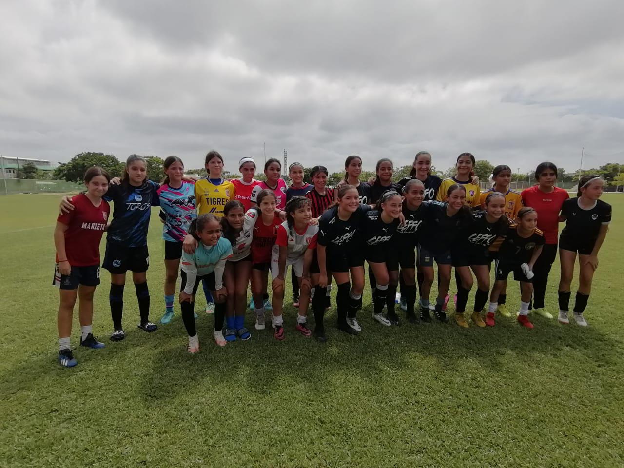 $!Las jugadoras seleccionadas.