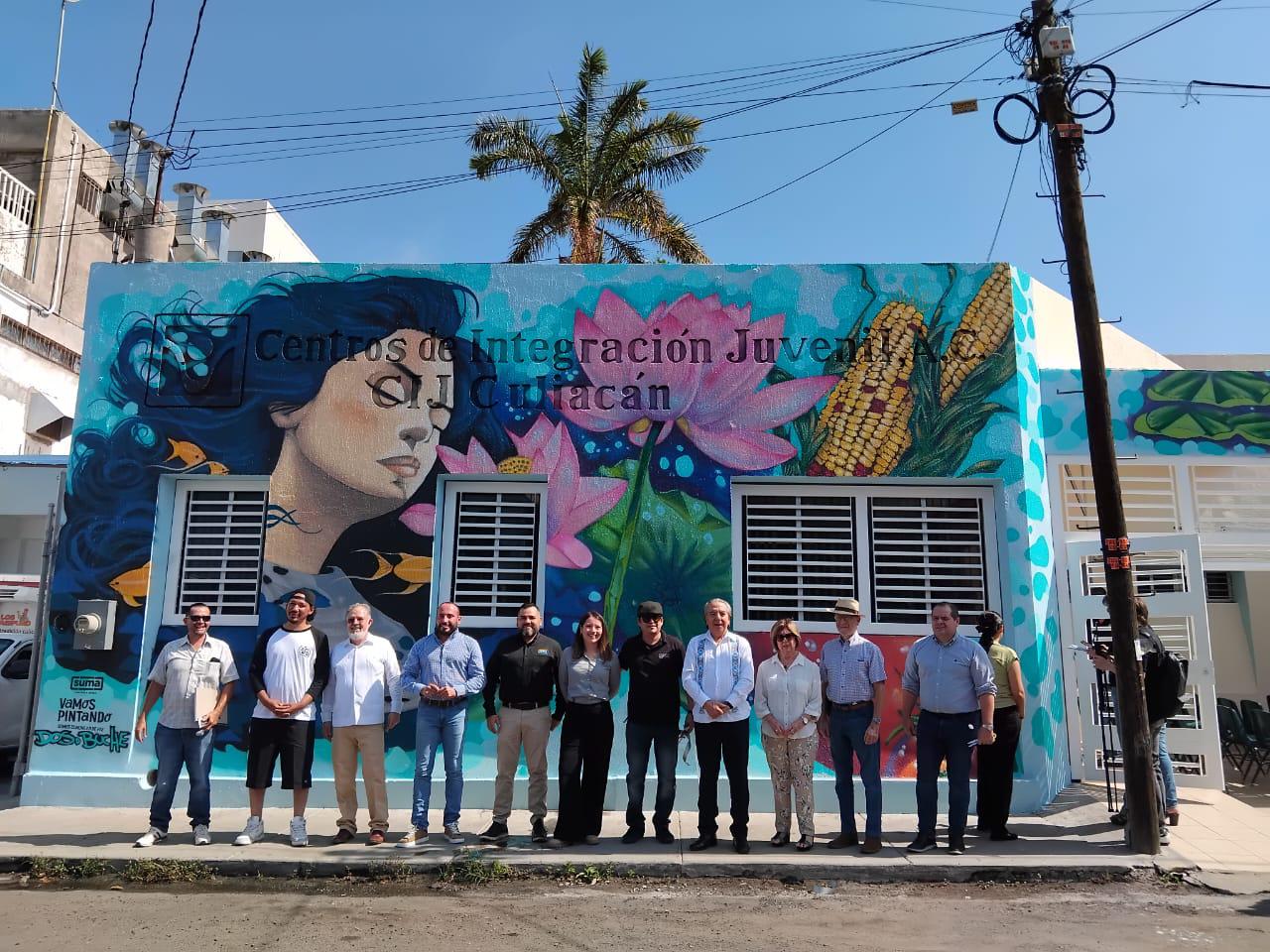 $!Develan mural artístico en Centro de Integración Juvenil de Culiacán