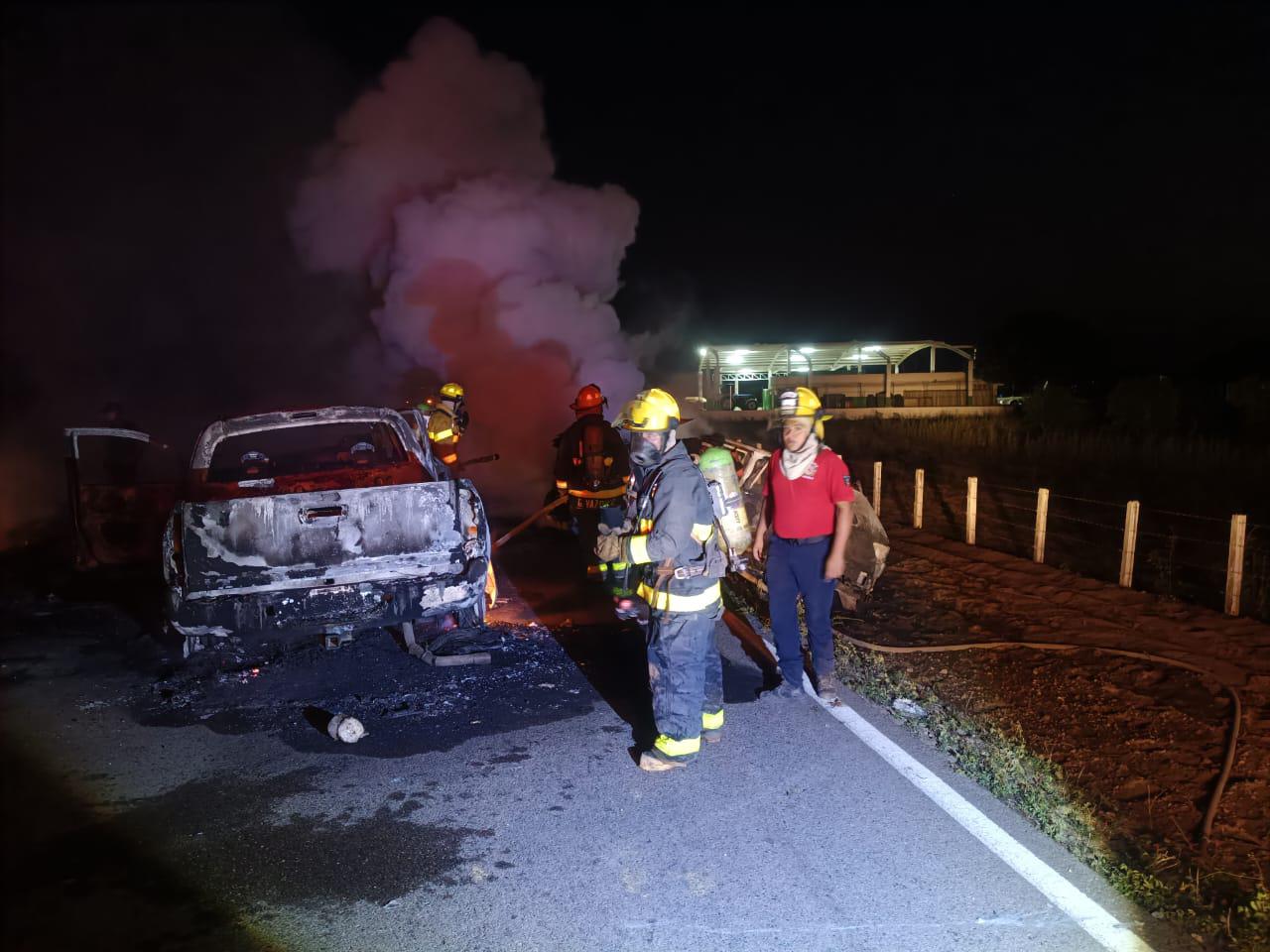 $!Informa Semar sobre apoyo brindado en accidente en carretera Escuinapa-Teacapán