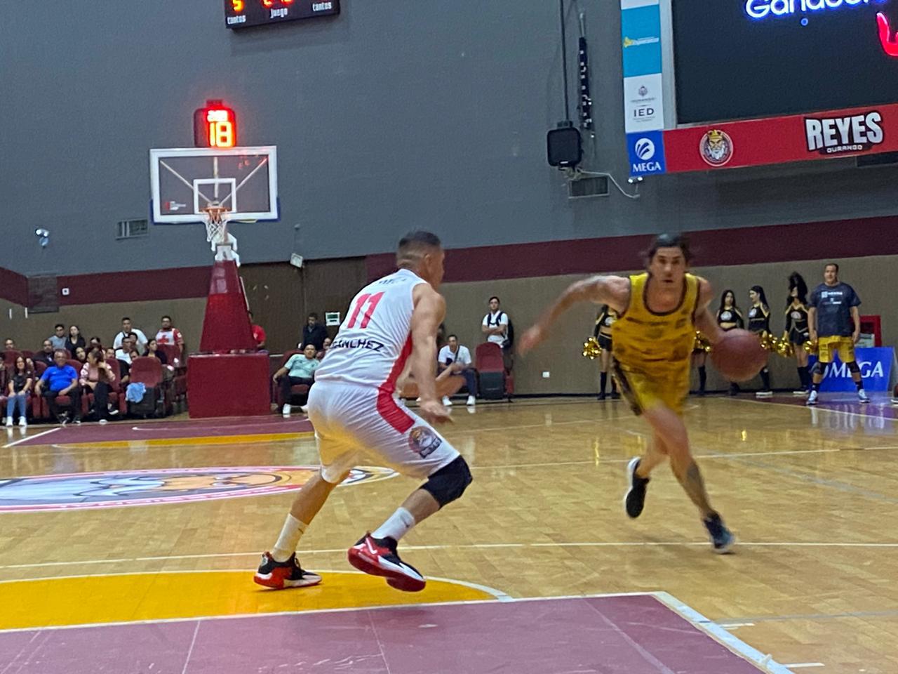 $!Piratas Basketball debuta con derrota en temporada de Cibapac