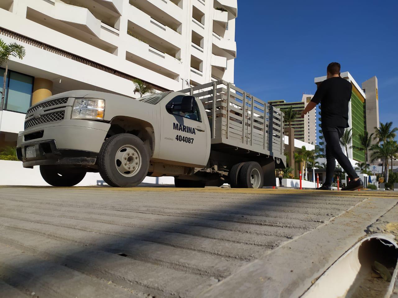 $!‘Si mucha gente se queja, pues que se queje, yo prefiero defender al transeúnte’: Químico Benítez sobre nuevo paso peatonal