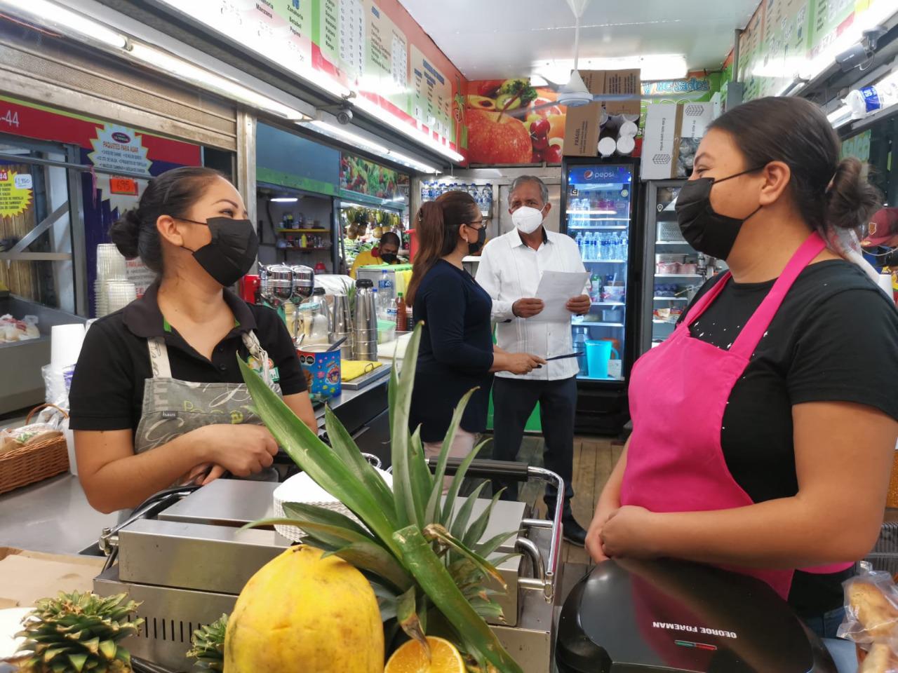 $!Visita Estrada Ferreiro Mercado Garmendia para entregar Certificados de Confianza