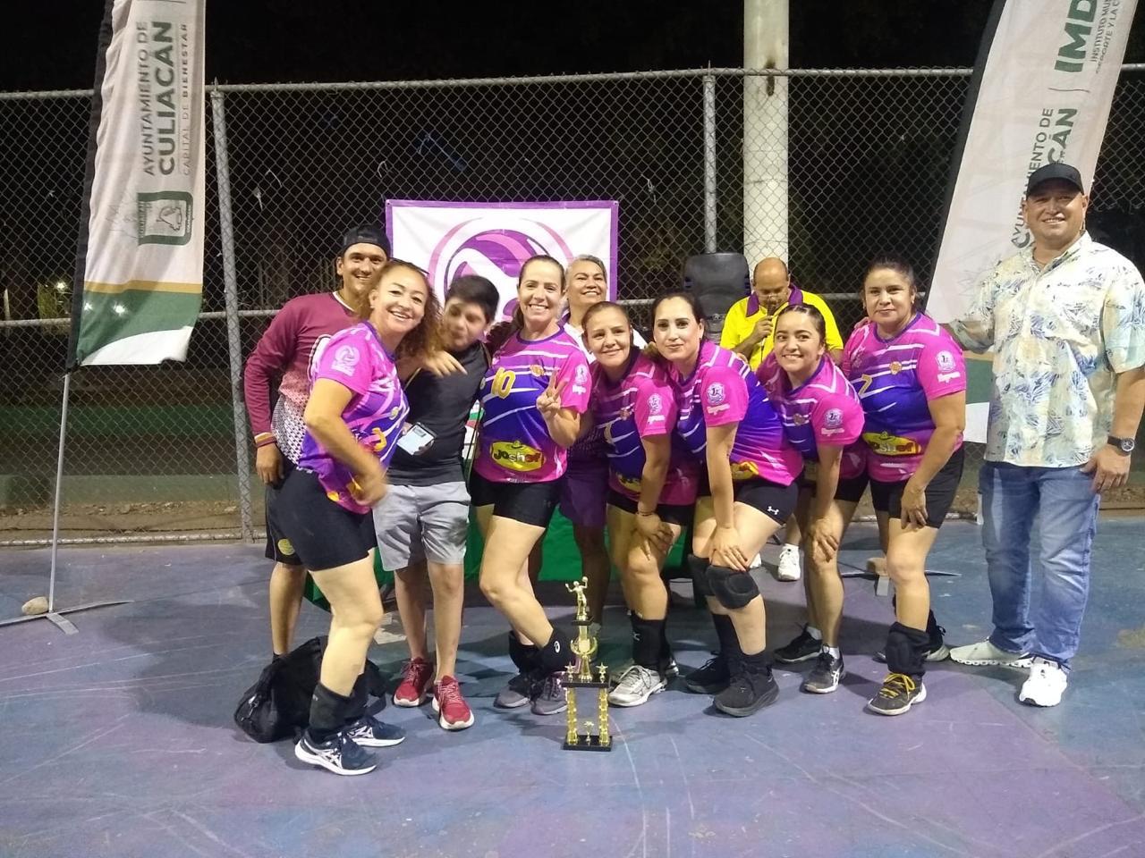 $!Premia Imdec a lo mejor del Torneo Primaveral de Voleibol de la LVNG