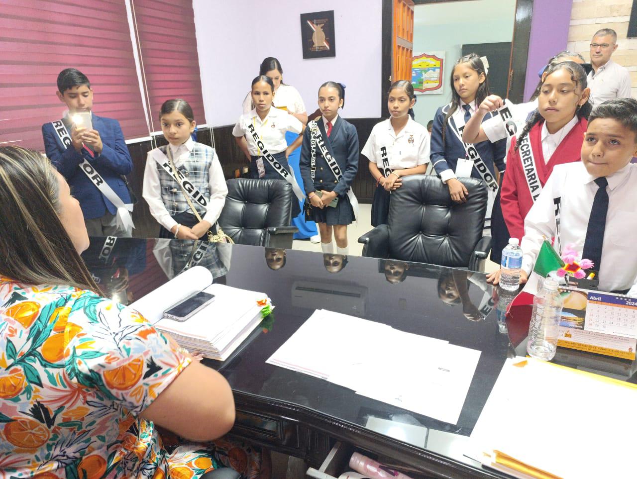 $!Propone Cabildo Infantil de Escuinapa mejora en agua potable, luz y drenaje