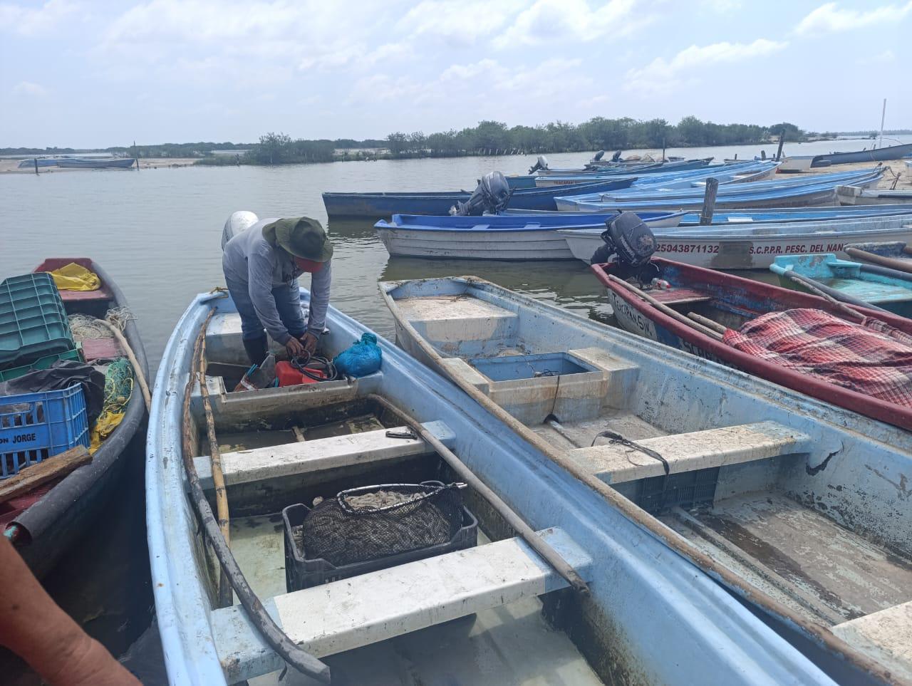 $!Sitios pesqueros de Escuinapa permanecen desiertos en primer día de capturas