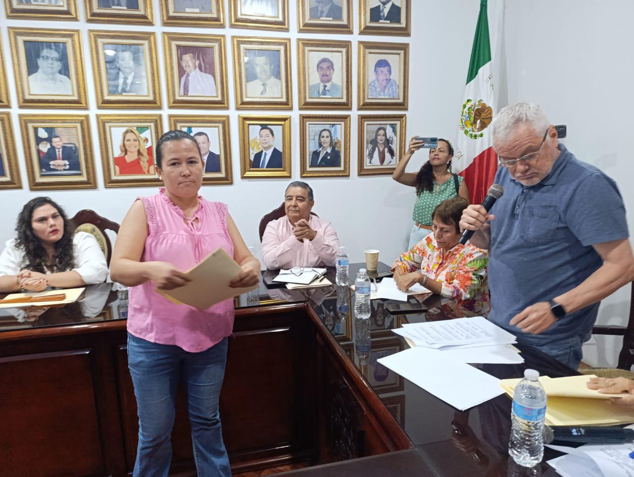 $!Nuevos funcionarios rinden protesta en Cabildo de Escuinapa