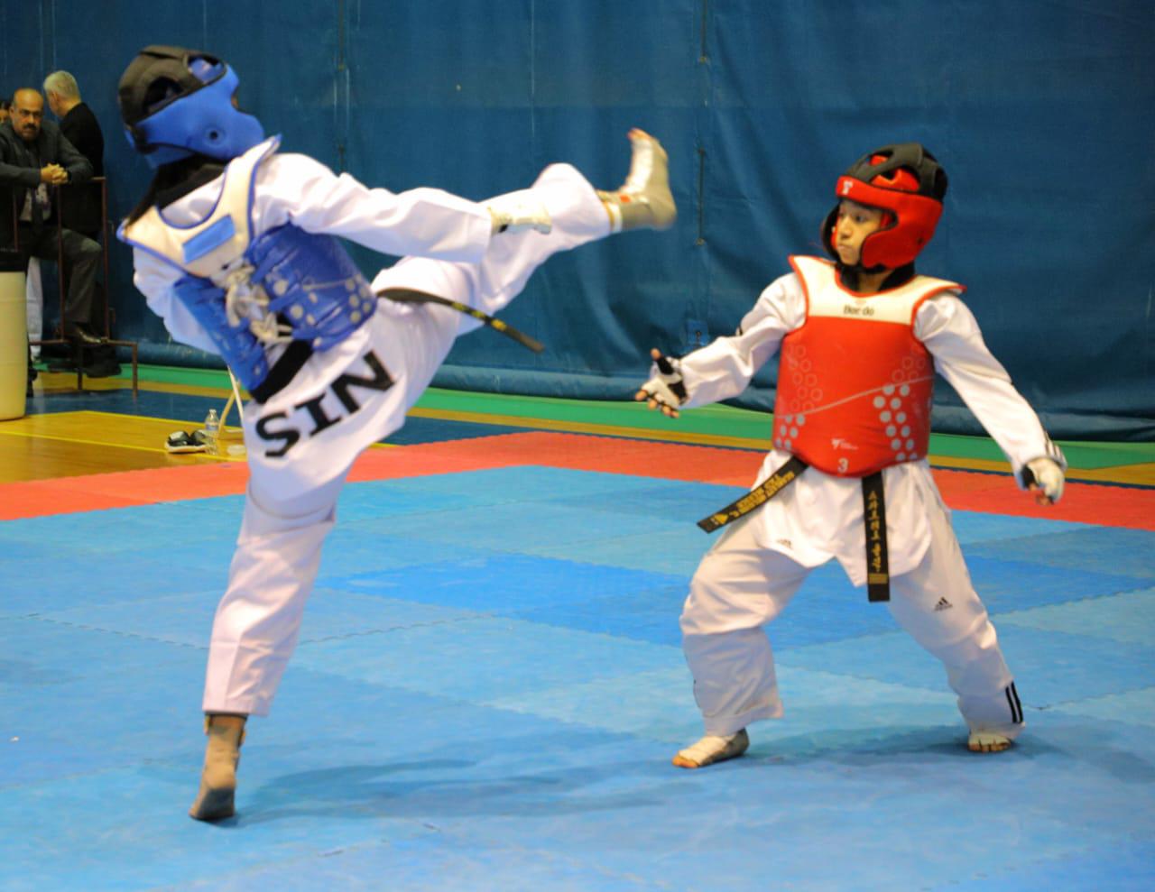 $!Sinaloa logra 15 clasificados en el primer día de actividad del Regional de Taekwondo