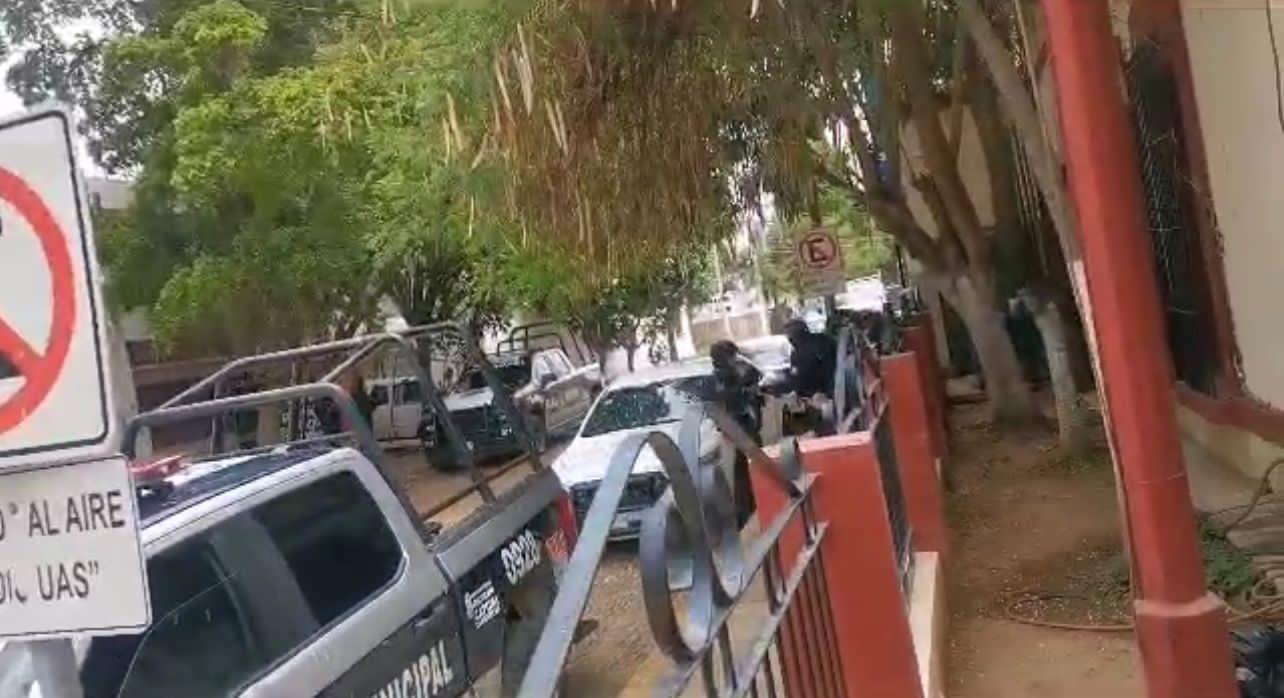 $!Acusa Radio UAS intimidación por parte de policías de Culiacán