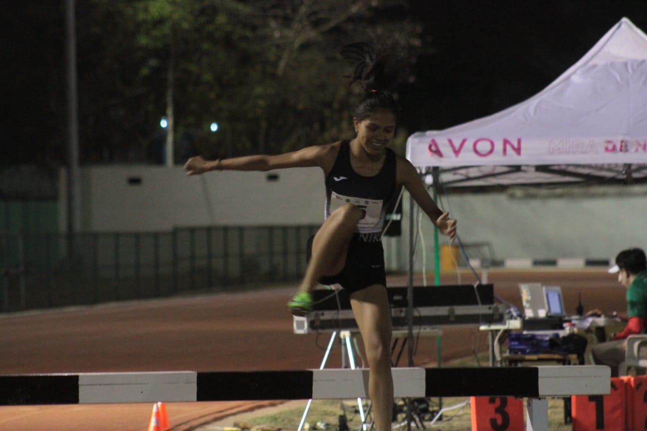 $!Eloy Sánchez gana los 10 kilómetros del Festival Nocturno FMMA de Fondo y Medio Fondo celebrado en Mazatlán