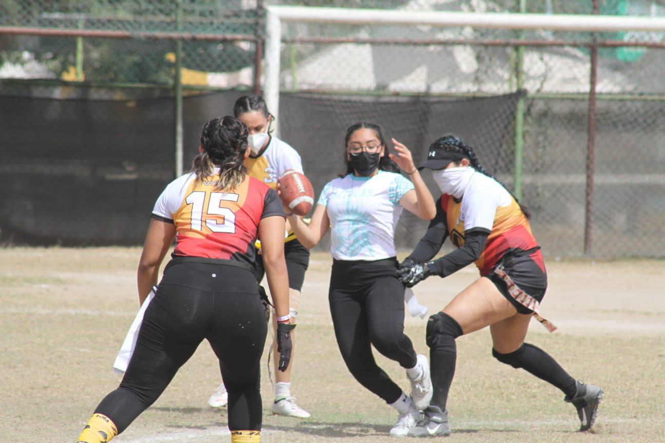 $!Emocionantes partidos se viven en Flag Maz Football 2022