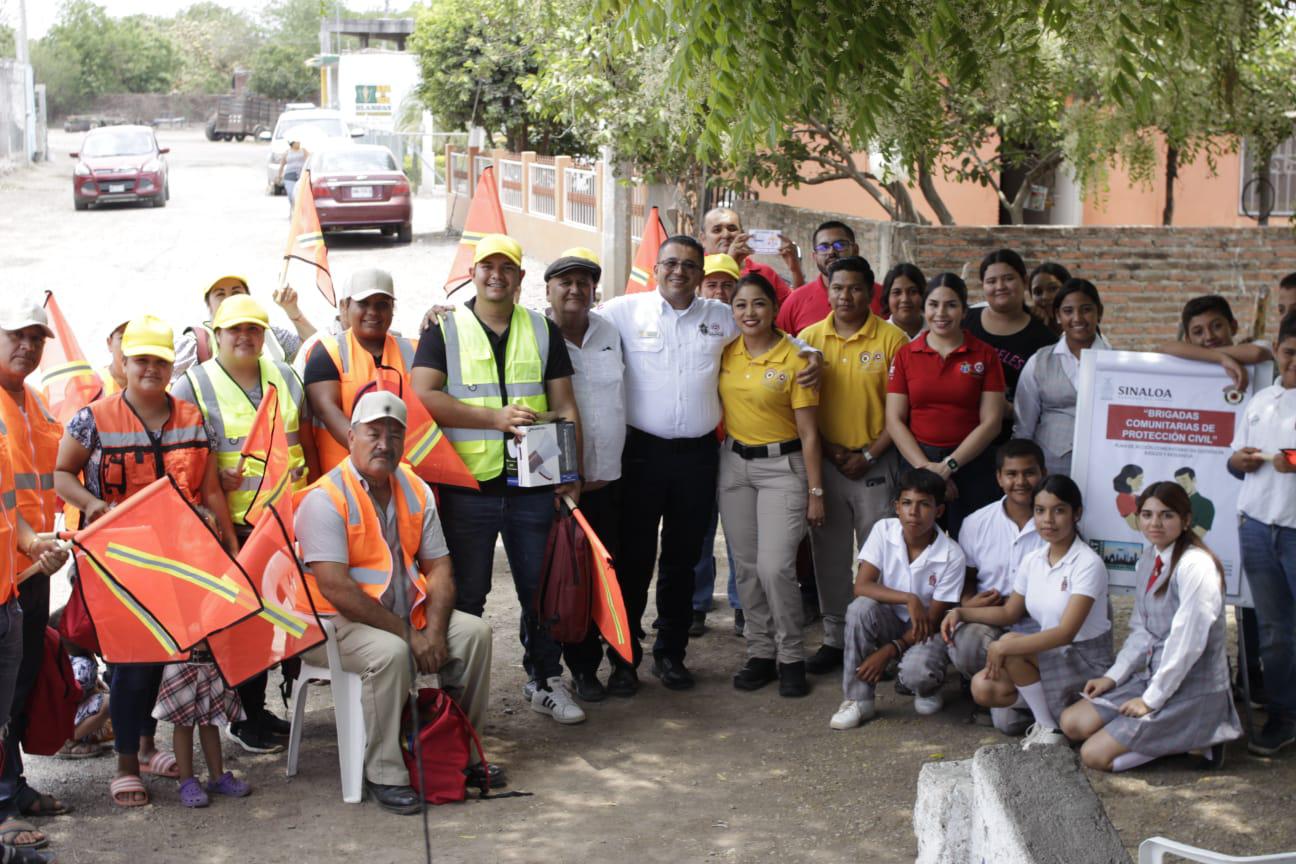 $!Vecinos de El Recreo, Mazatlán, integran Brigada Comunitaria de primeros respondientes