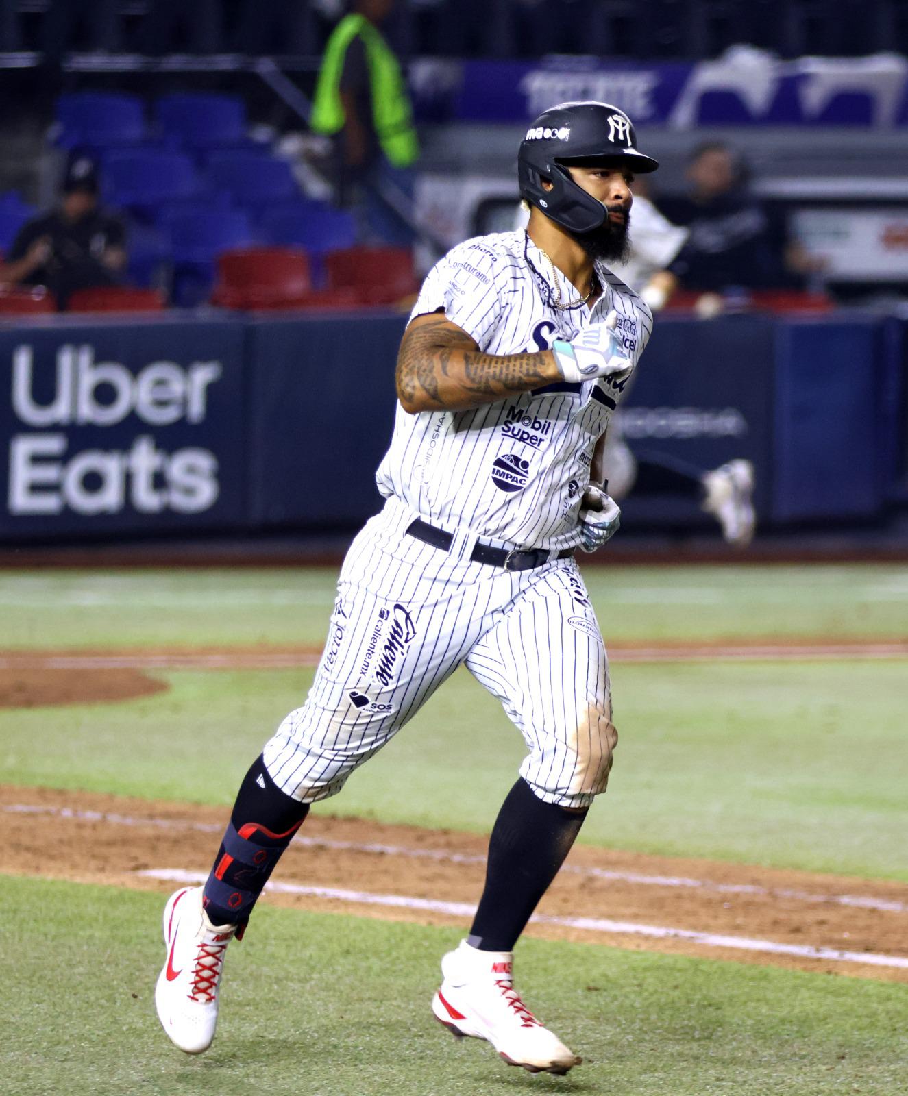 $!Cañeros pierde ante Sultanes en juego de toma y daca