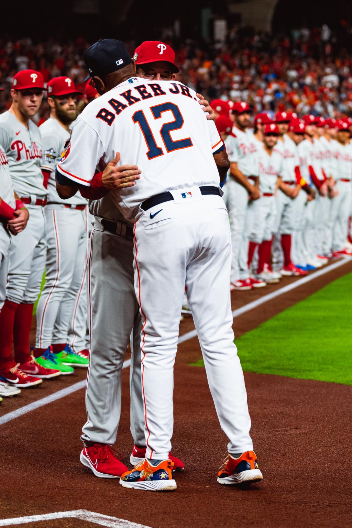 Astros quieren que Dusty Baker siga como manager en 2023