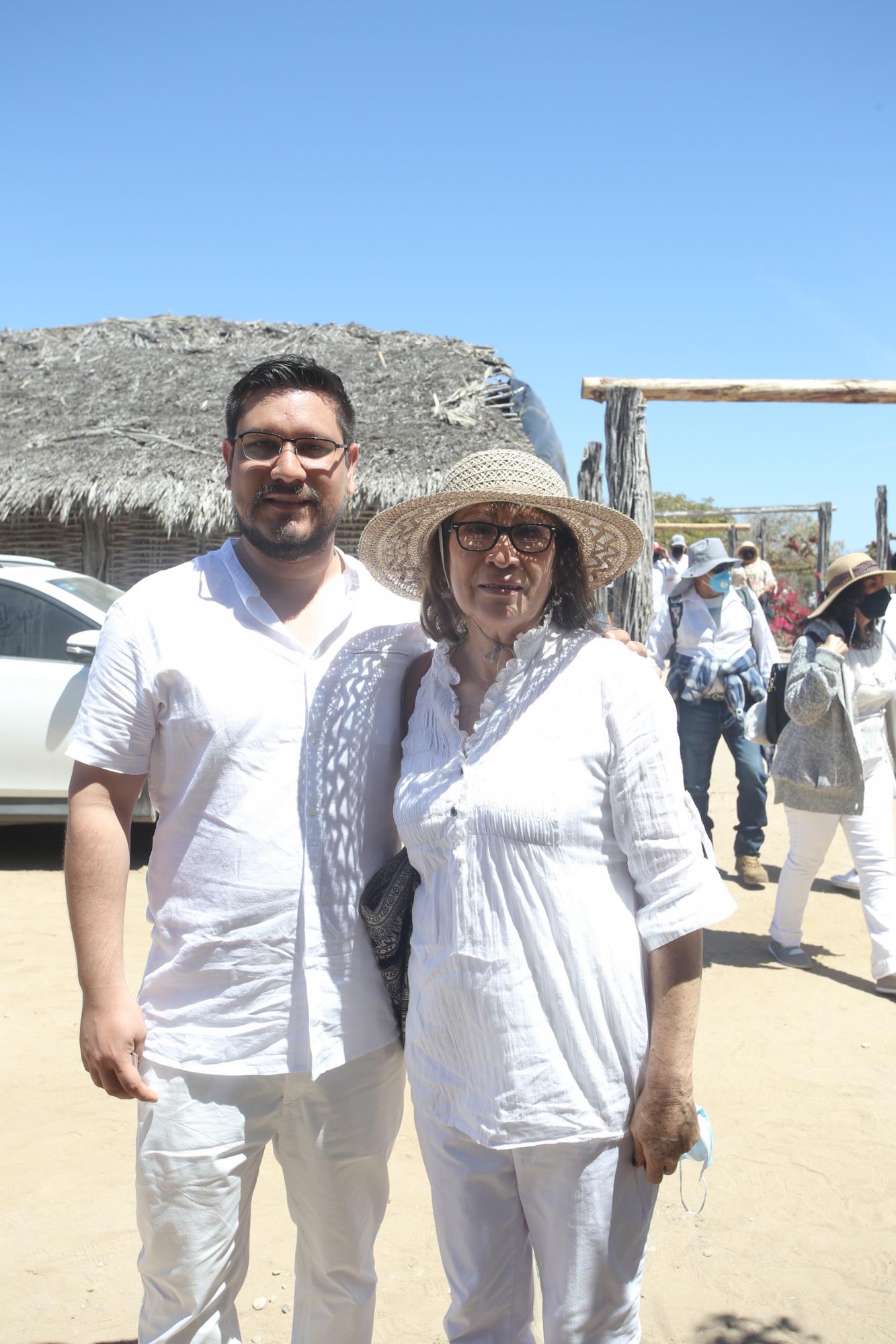 $!Rodrígo Velázquez y María Julia Ochoa.