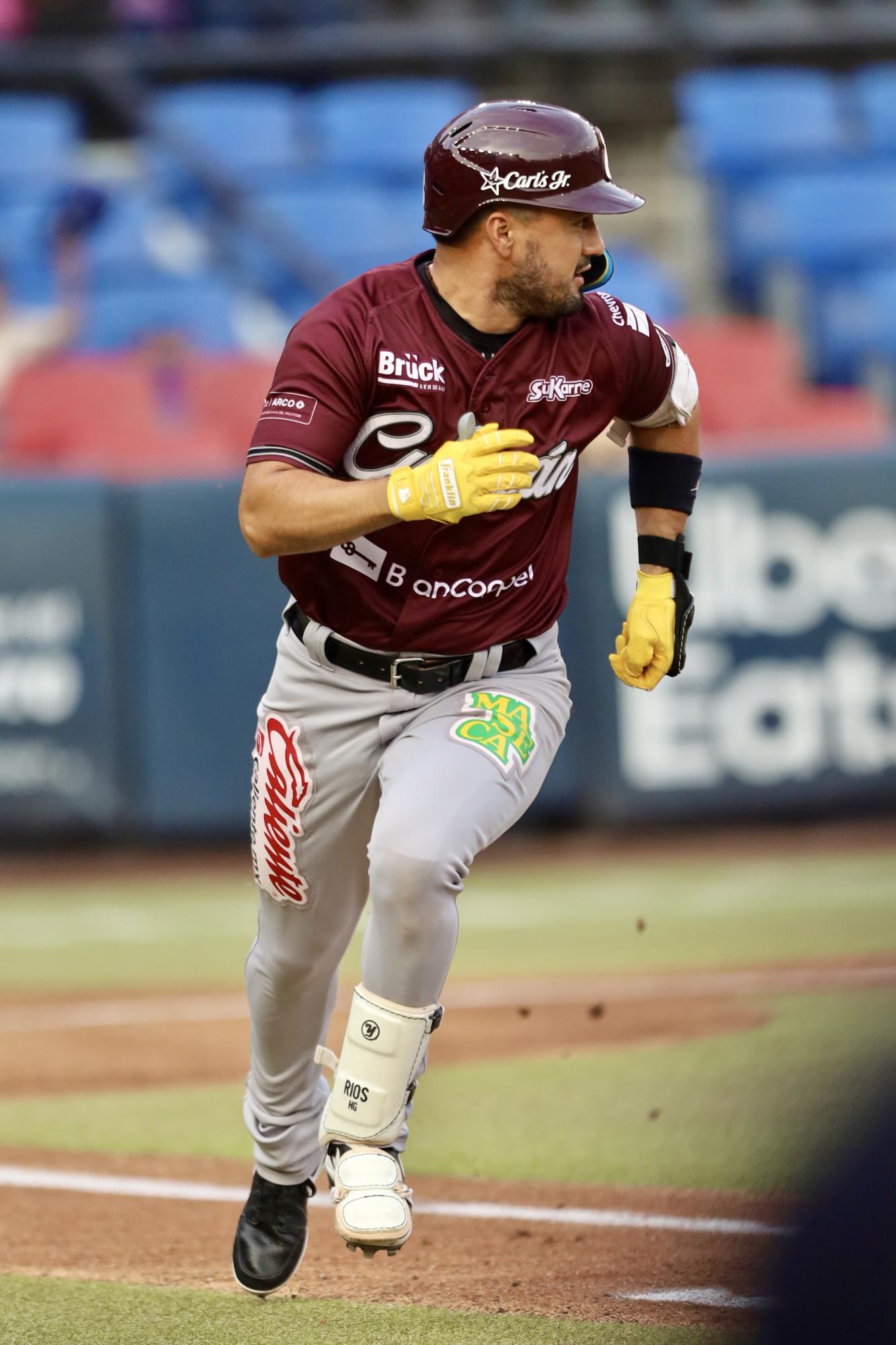 $!Se le escapa la serie a Tomateros de Culiacán en la Sultana del Norte