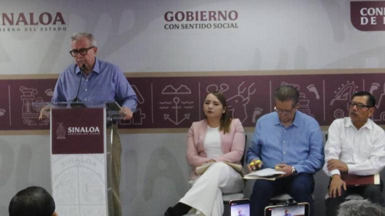 El Gobernador del Estado indicó que este lunes inició la entrega del armamento a los efectivos.