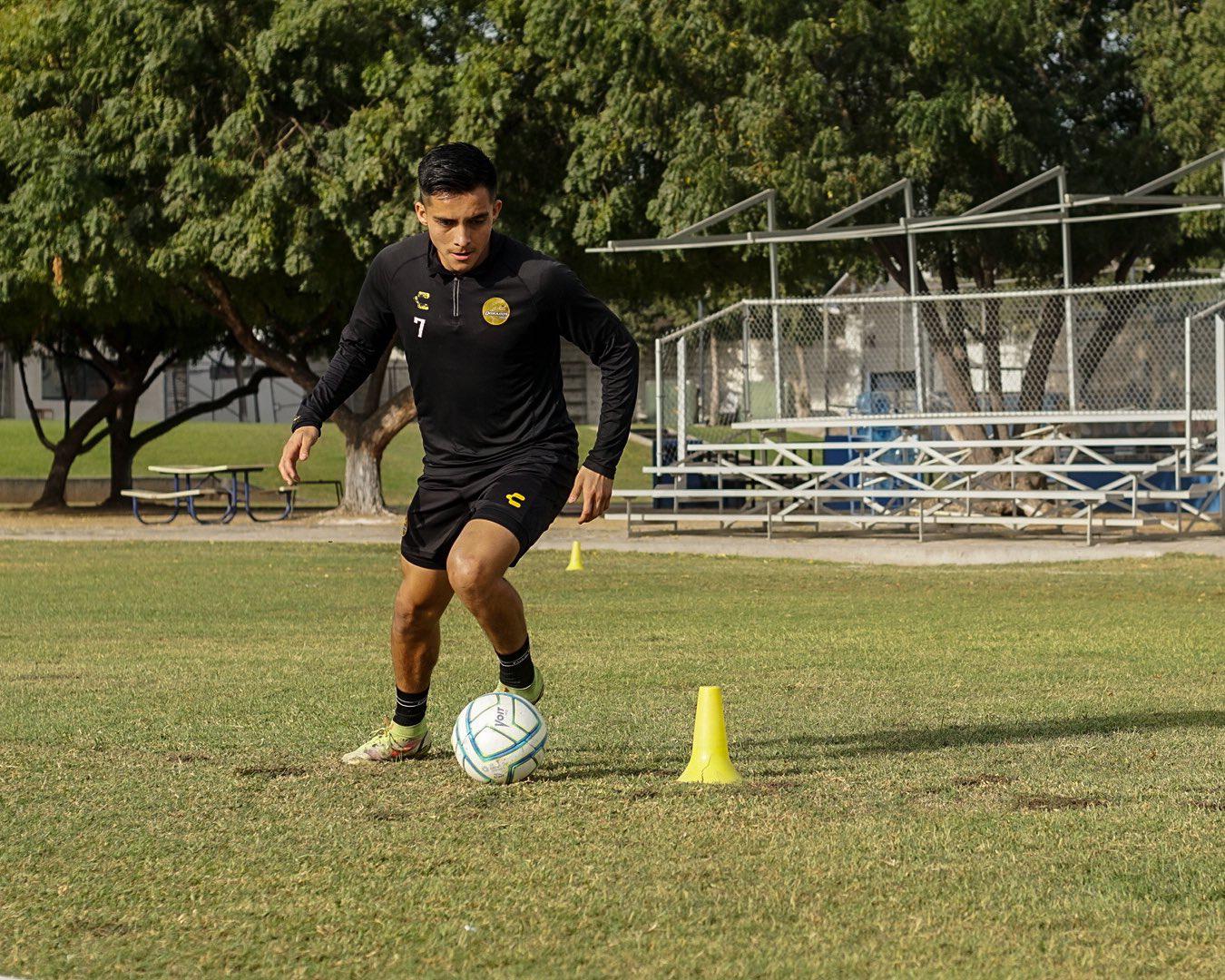 $!Dorados va por la hazaña a Hermosillo