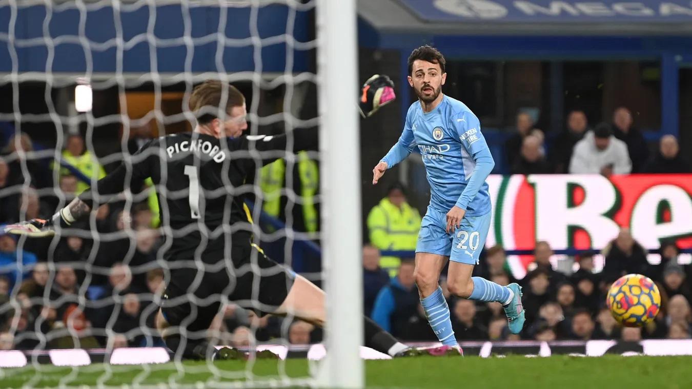 $!El tardío gol de Foden rompe los corazones de Everton y Liverpool