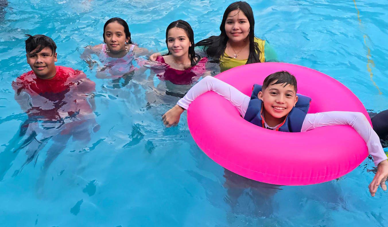 $!Una alegre tarde pasaron los pequeños en su fiesta de graduación.