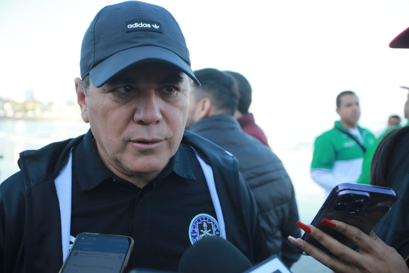 $!Apoya Alcalde Édgar González a atletas mazatlecos en estatal