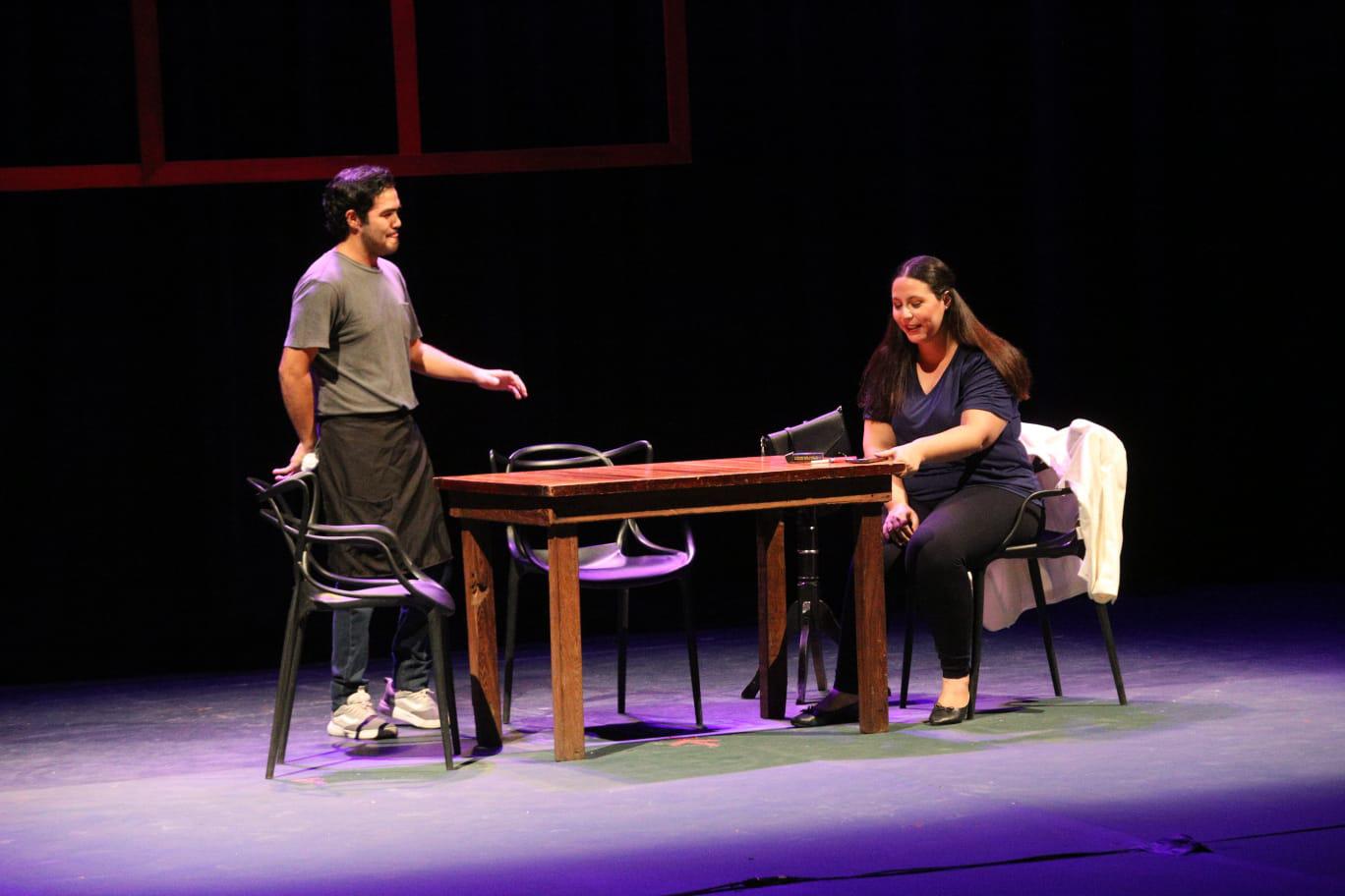 $!Arranca el Festival Escena Mazatlán con la obra ‘Quisiera’