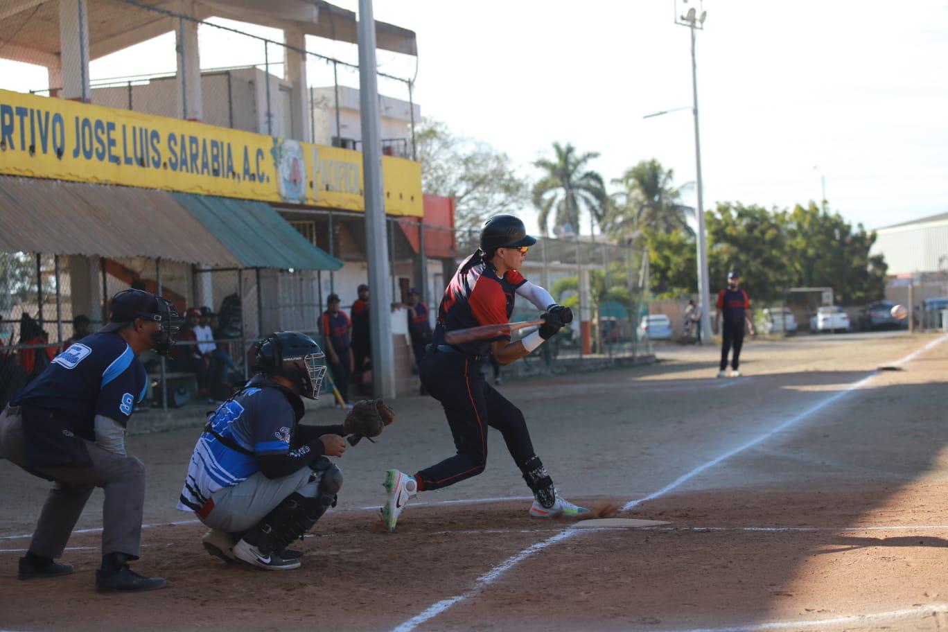 $!El Cid asegura título de playoffs en Liga de Beisbol Meseros