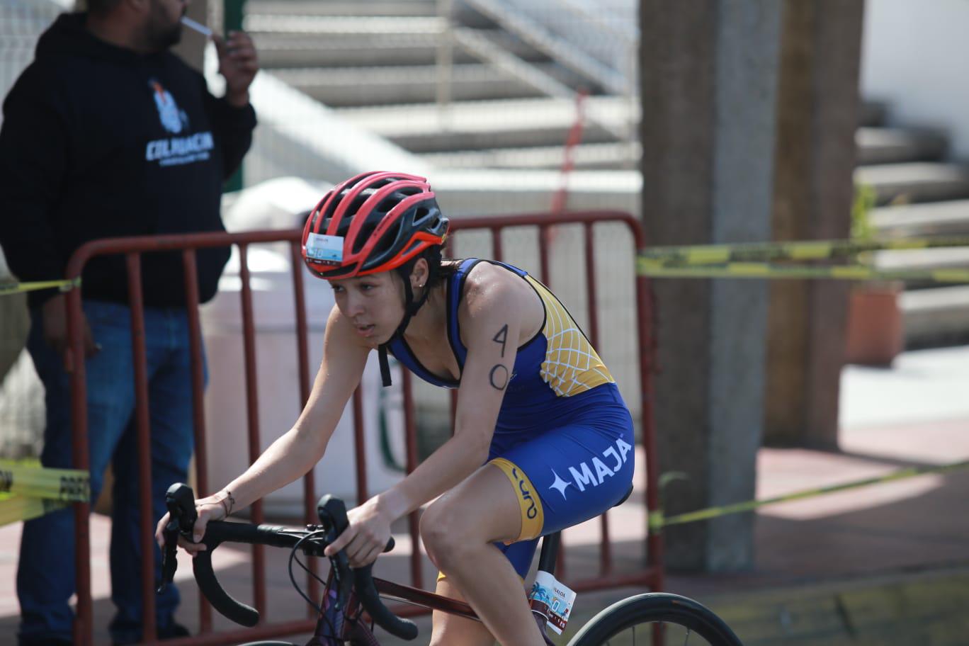 $!Destaca mazatleco ‘Perrón’ Zazueta en el Red Petroil Triatlón