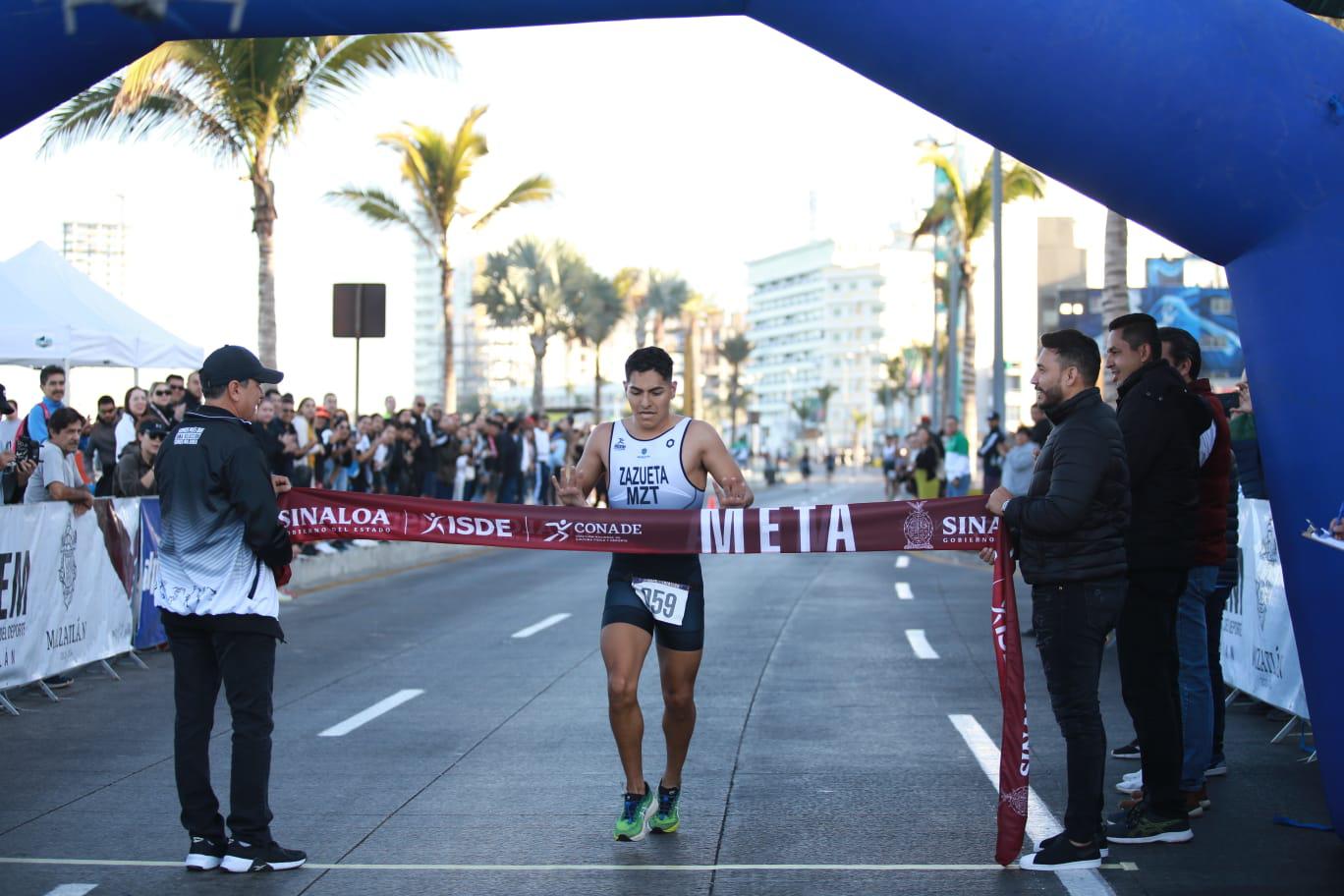 $!Mazatlán y Ahome, los reyes del triatlón estatal