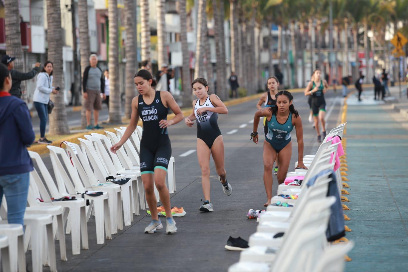 $!Mazatlán lidera acuatlón en etapa estatal de Juegos Conade