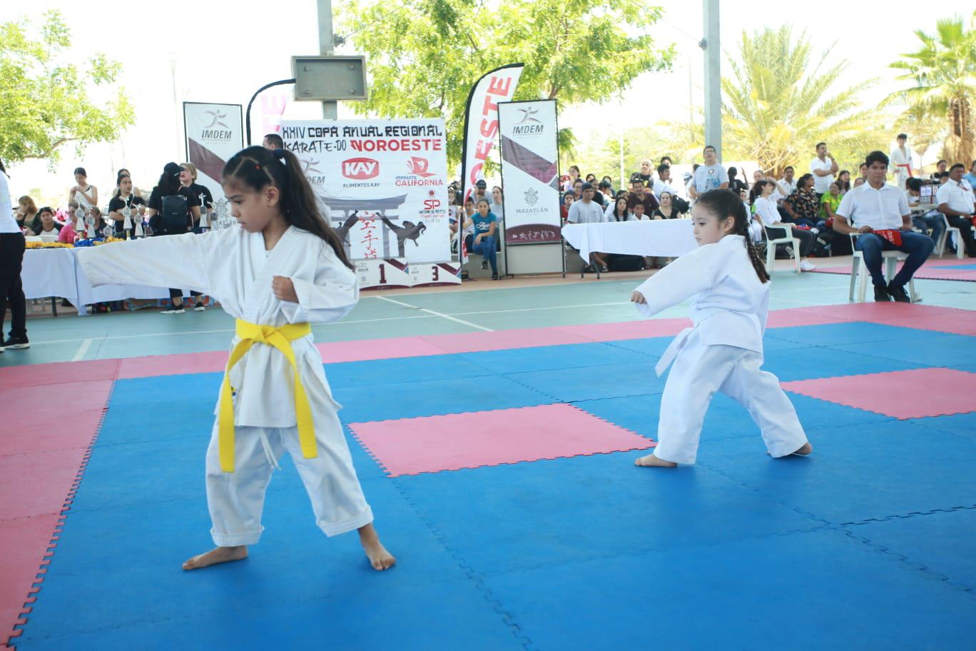 $!Surgen primeros ganadores de Copa Noroeste de Karate