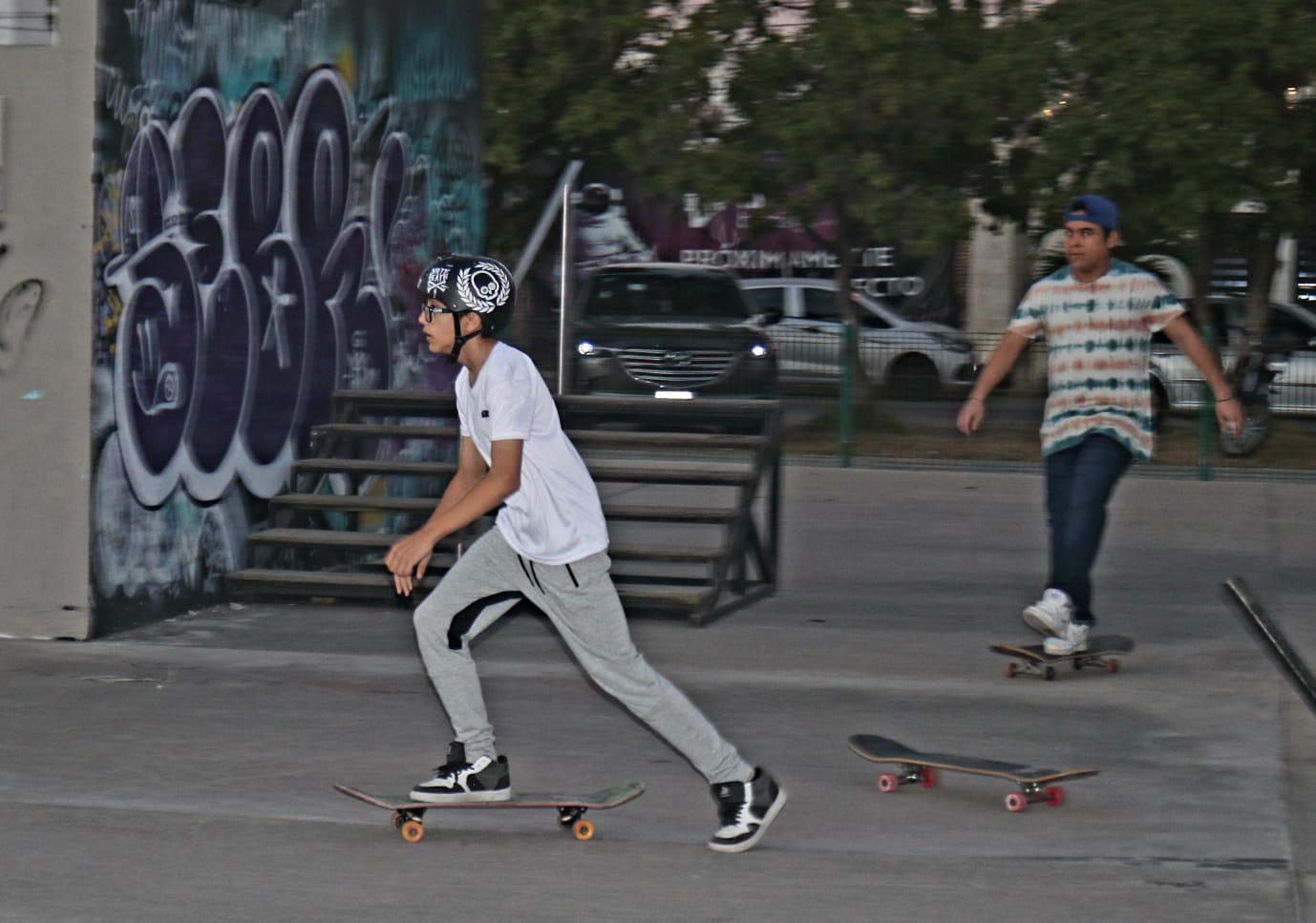 $!Skaters toman parte en cuarta etapa del Circuito de Patinaje sobre Ruedas Imdem, modalidad street