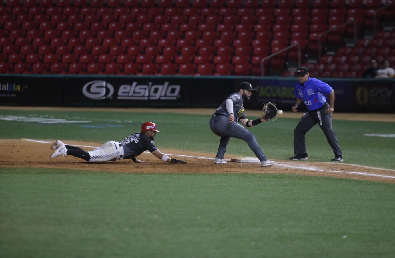 $!Venados viene de atrás y empareja la serie ante Guasave