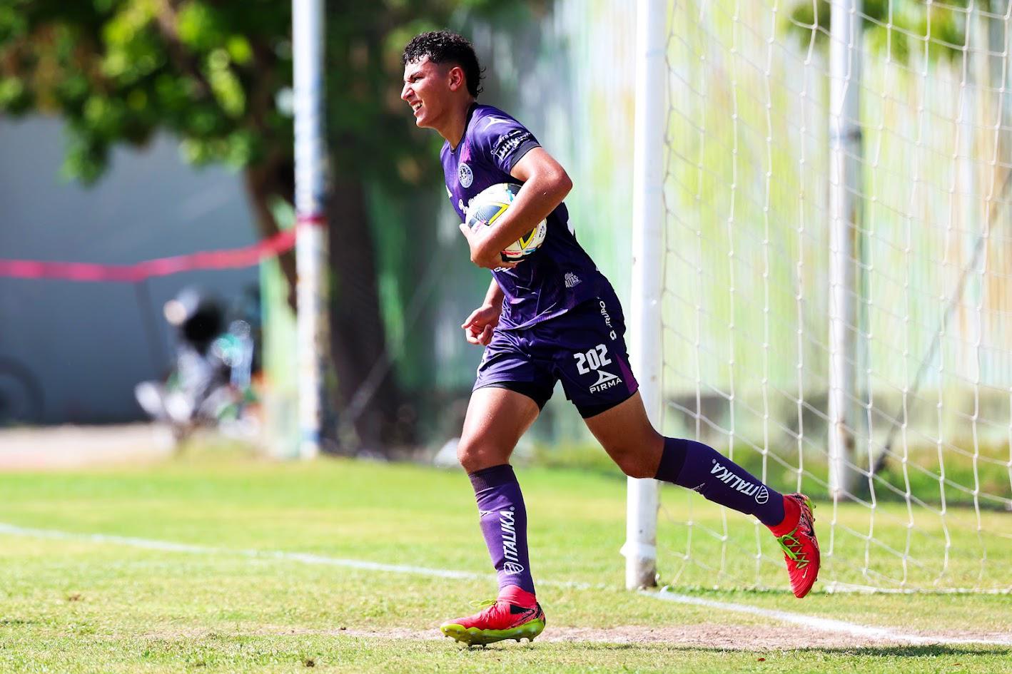 $!La Armería Sub 19 suma un punto ante Tigres de la UANL