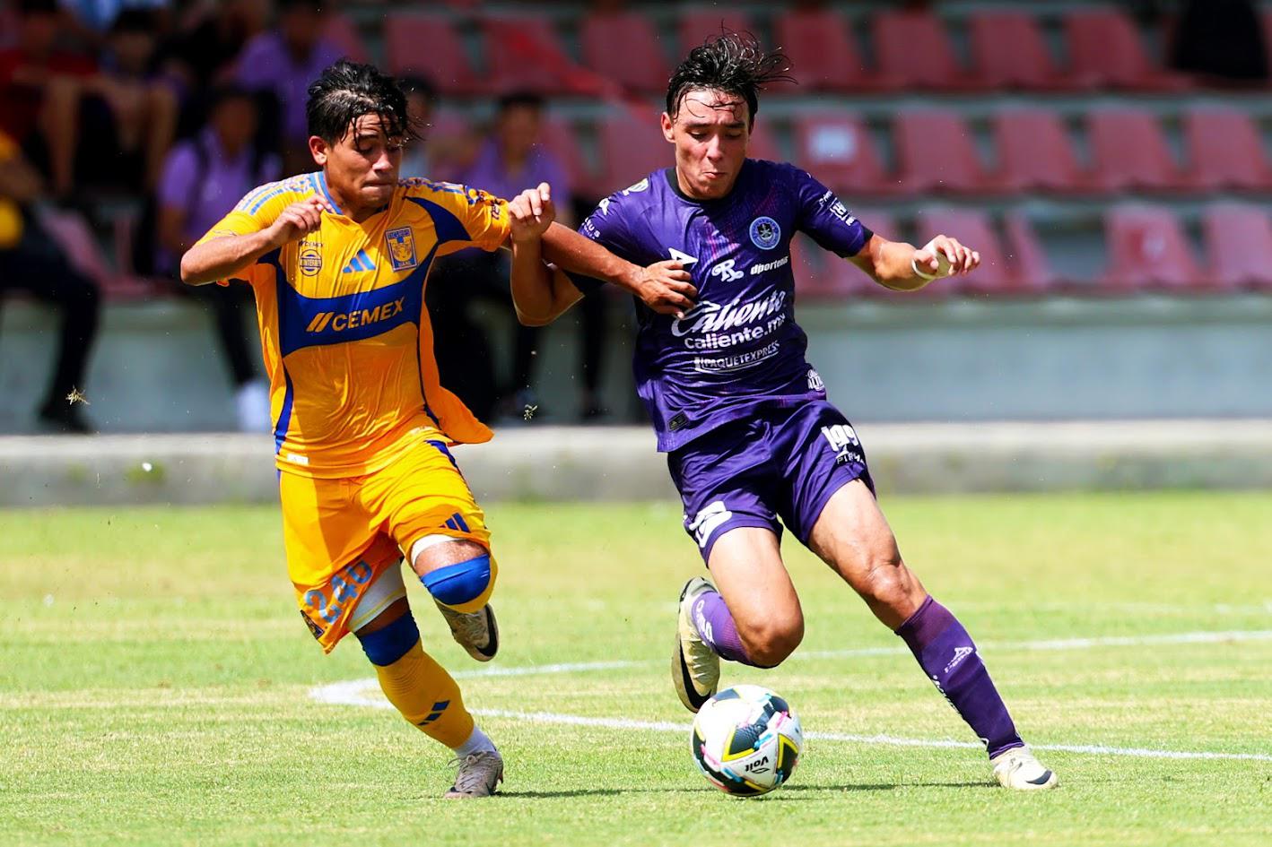 $!La Armería Sub 19 suma un punto ante Tigres de la UANL