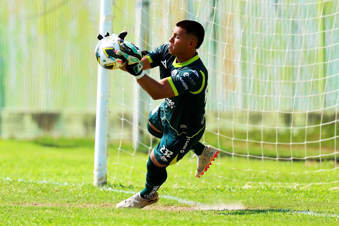 $!La Armería de Mazatlán FC suma puntos ante el Querétaro