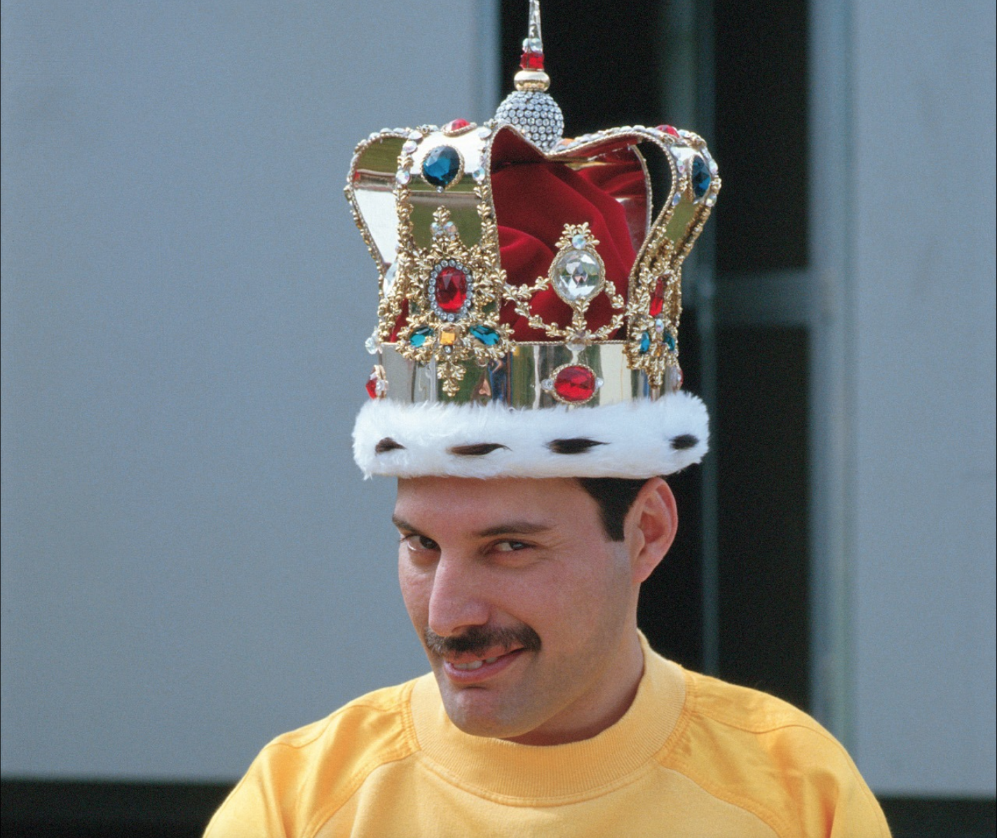 $!Subastarán objetos personales de Freddie Mercury