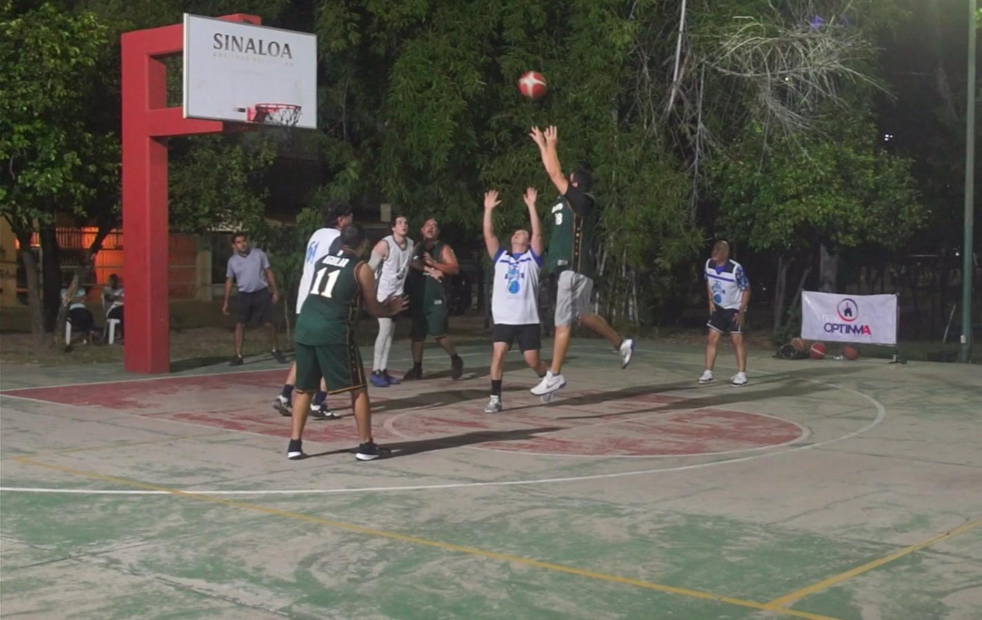 $!Deportivo SJ, líder en la Liga de Baloncesto de La Campiña