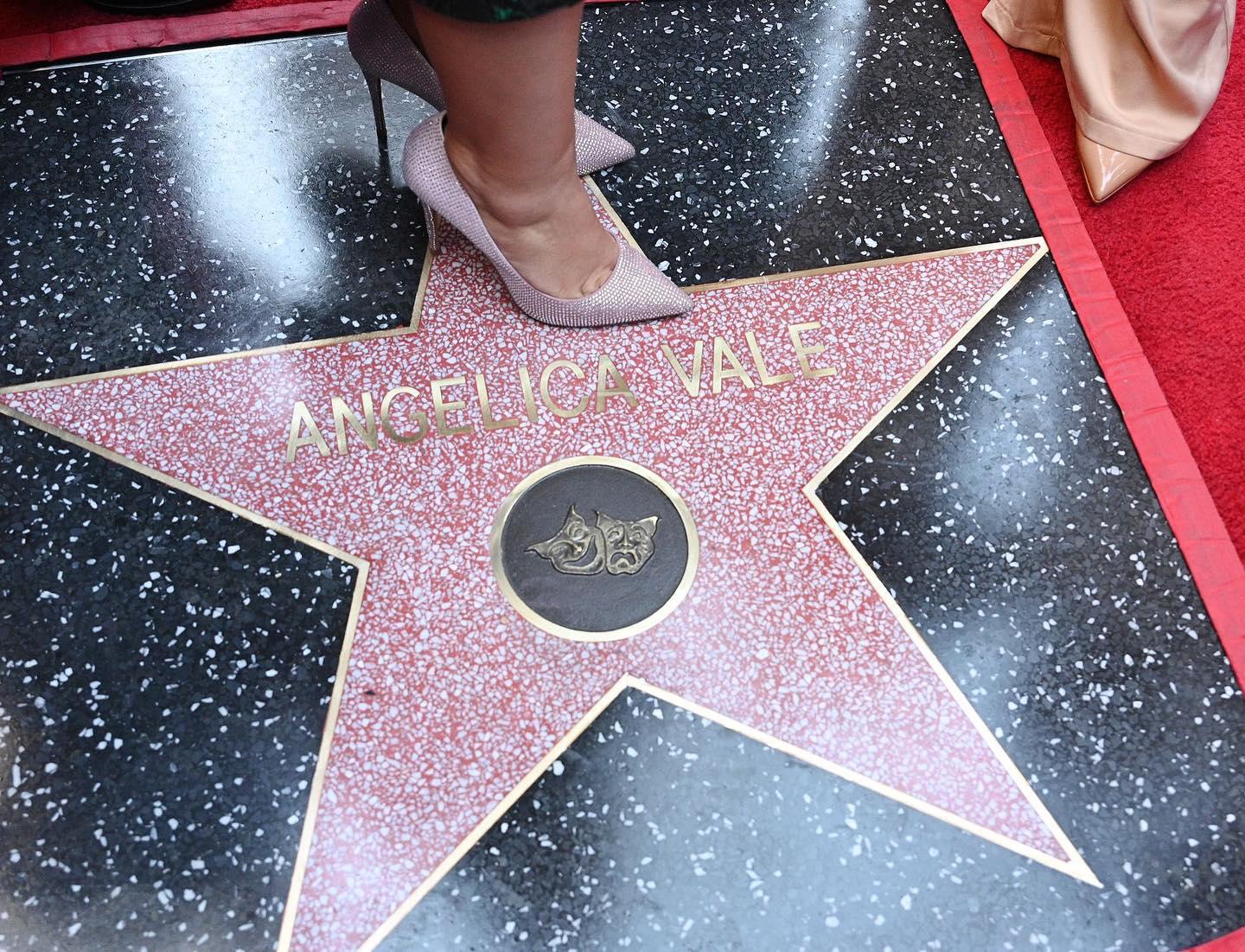 $!Recibe Angélica Vale su estrella en el Paseo de la Fama, en Hollywood