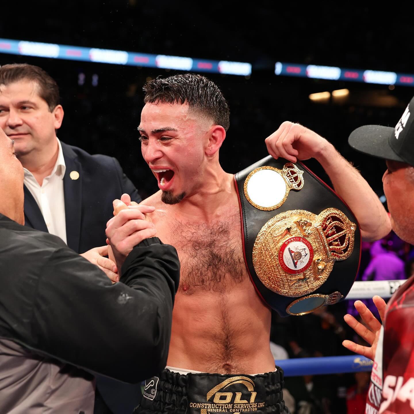 $!José “Rayo” Valenzuela dio una de las campanadas del año dentro del boxeo.