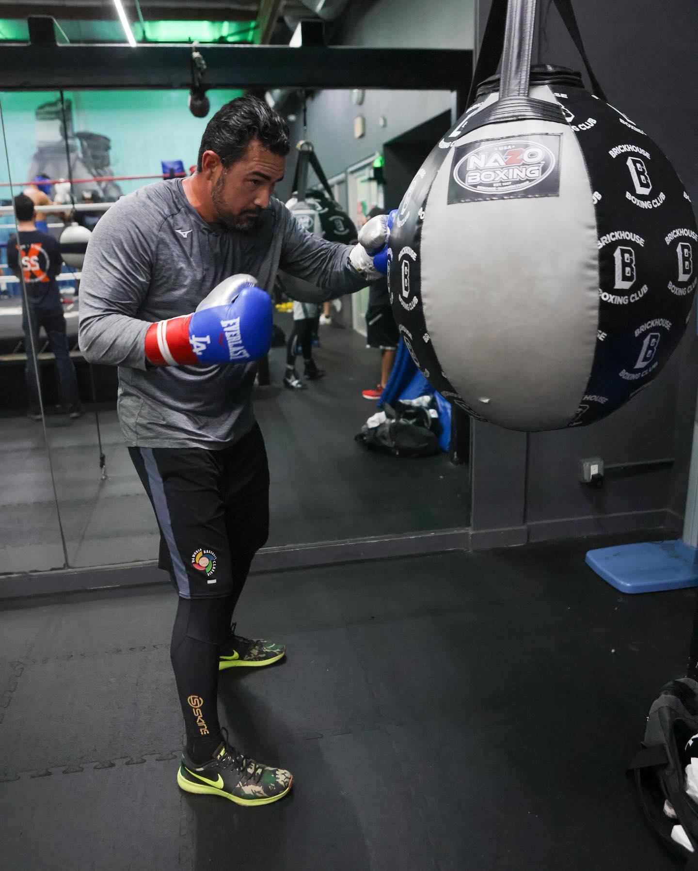 $!‘Zurdo’ Ramírez y Adrián González se entrenan juntos en el ring (FOTOS)