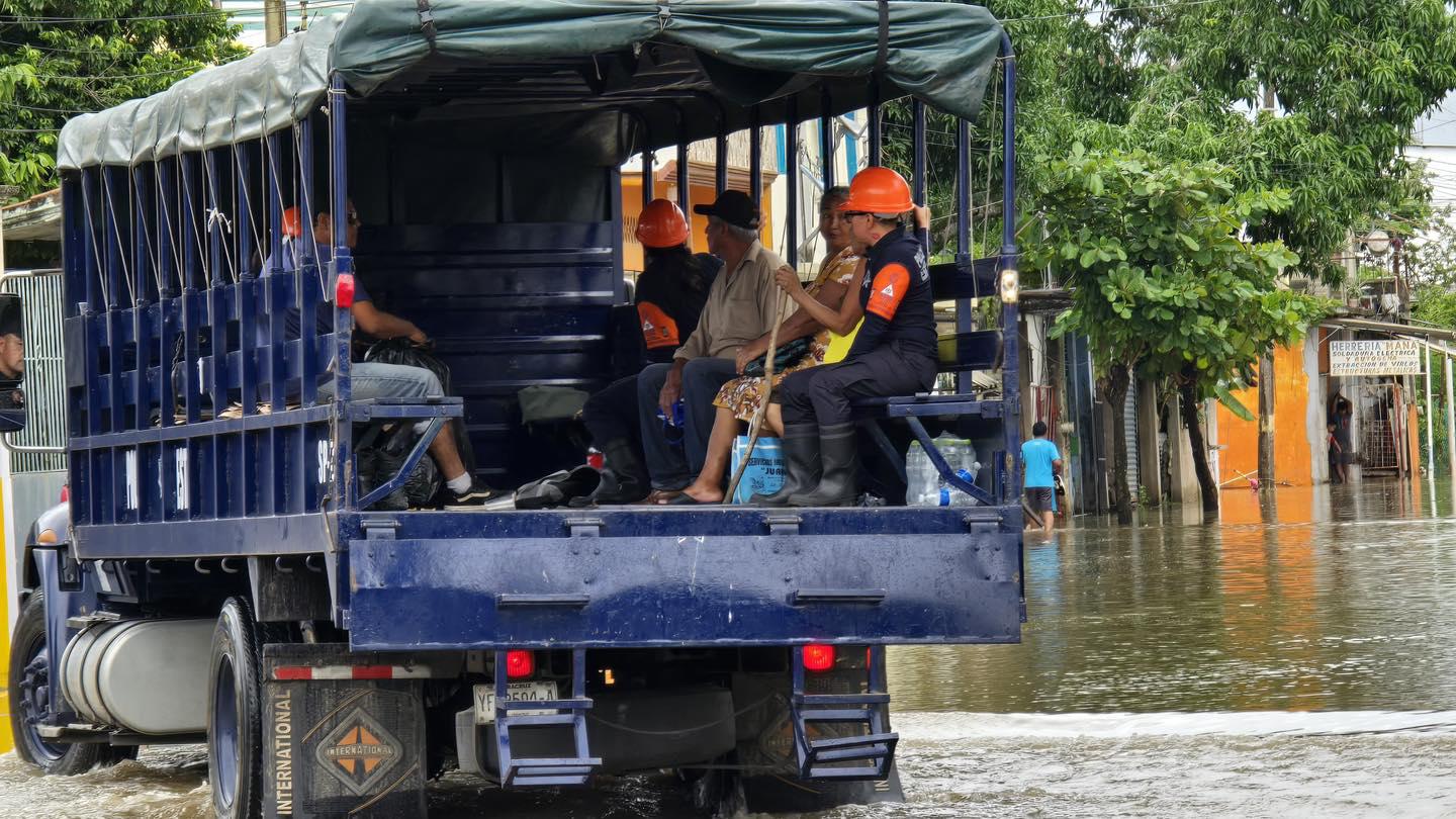 $!Desbordamiento de ríos en Veracruz deja zonas afectadas