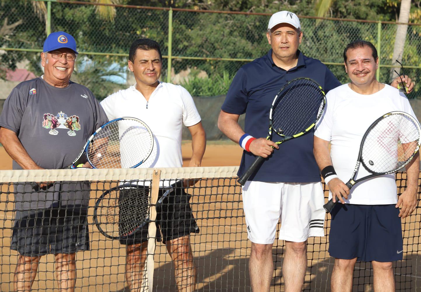 $!Se mantienen las acciones en el Torneo de Tenis Copa Carnaval