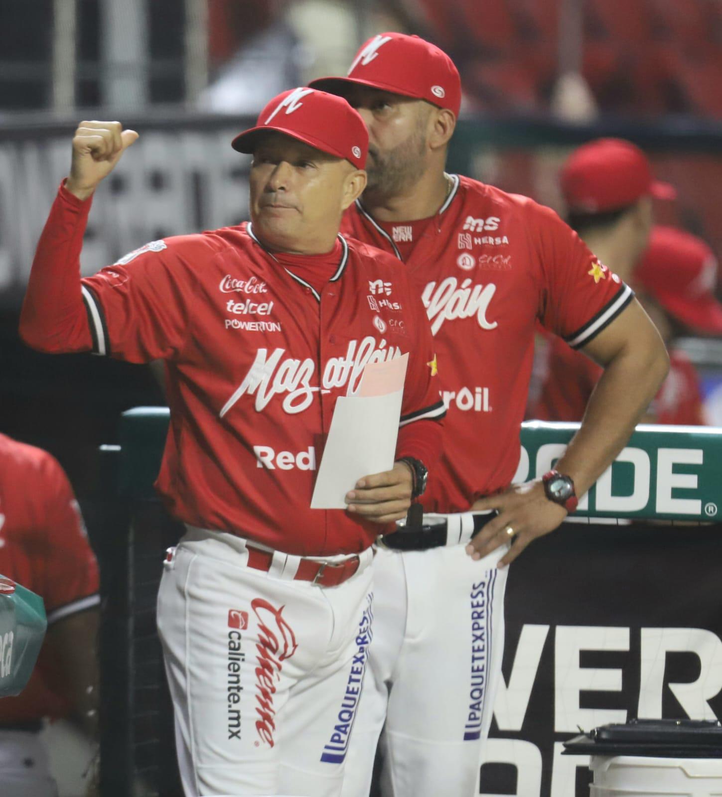 $!Venados le corta la racha ganadora a Tomateros