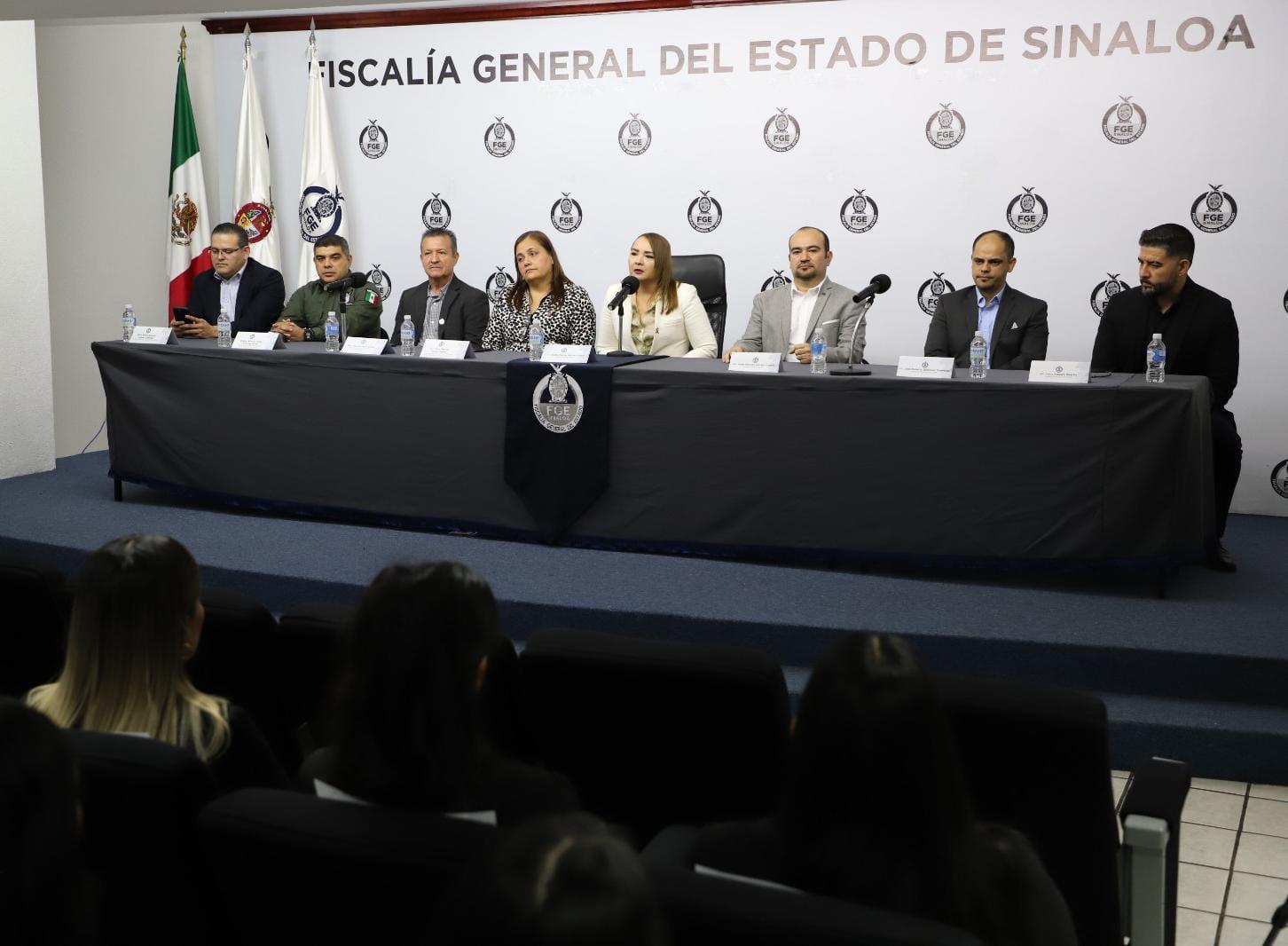 $!Ingresan 30 agentes del Ministerio Público y 29 policías de investigación a la Fiscalía de Sinaloa