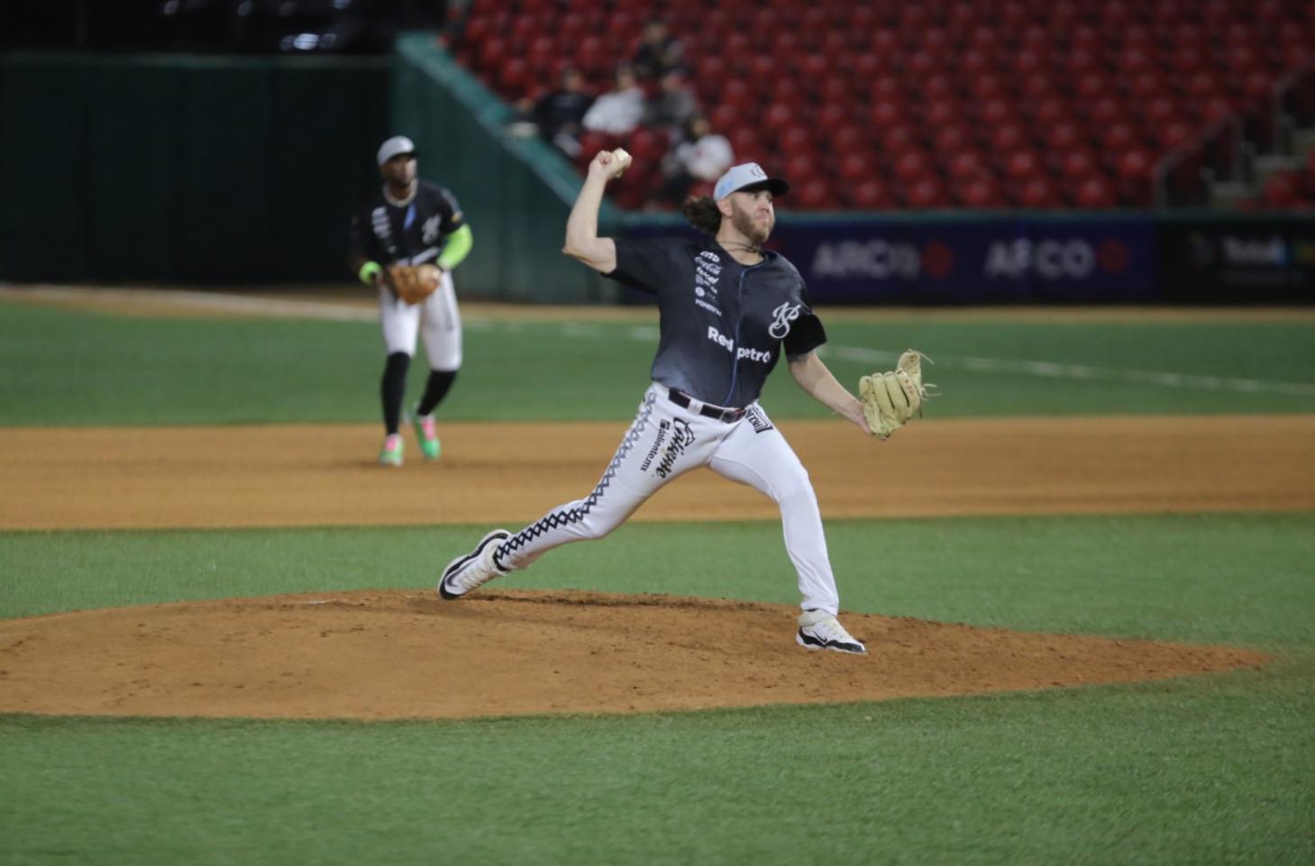 $!Venados viene de atrás y empareja la serie ante Guasave