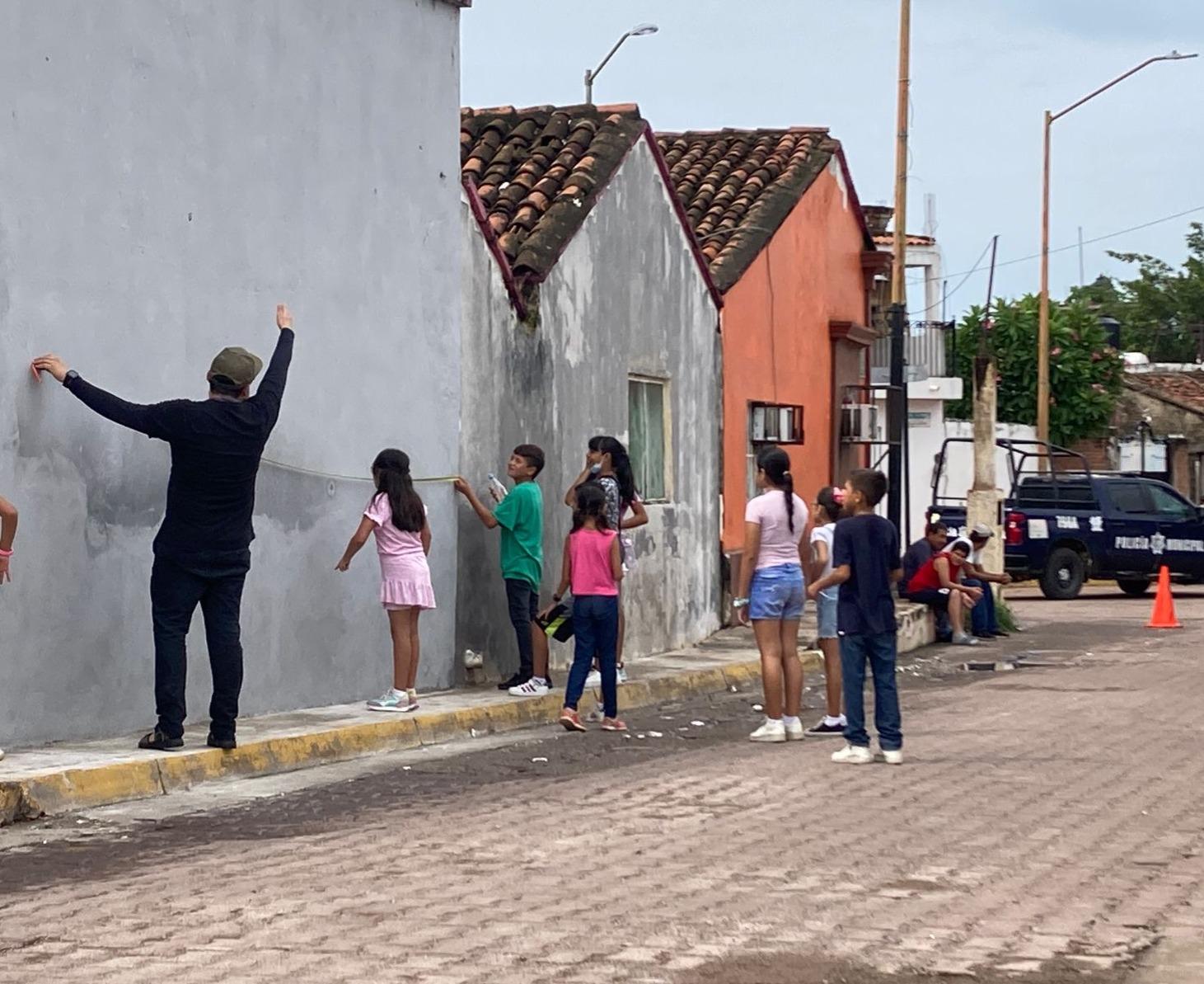 $!Arranca ‘Magia y Cultura’ en Rosario con la creación de un mural