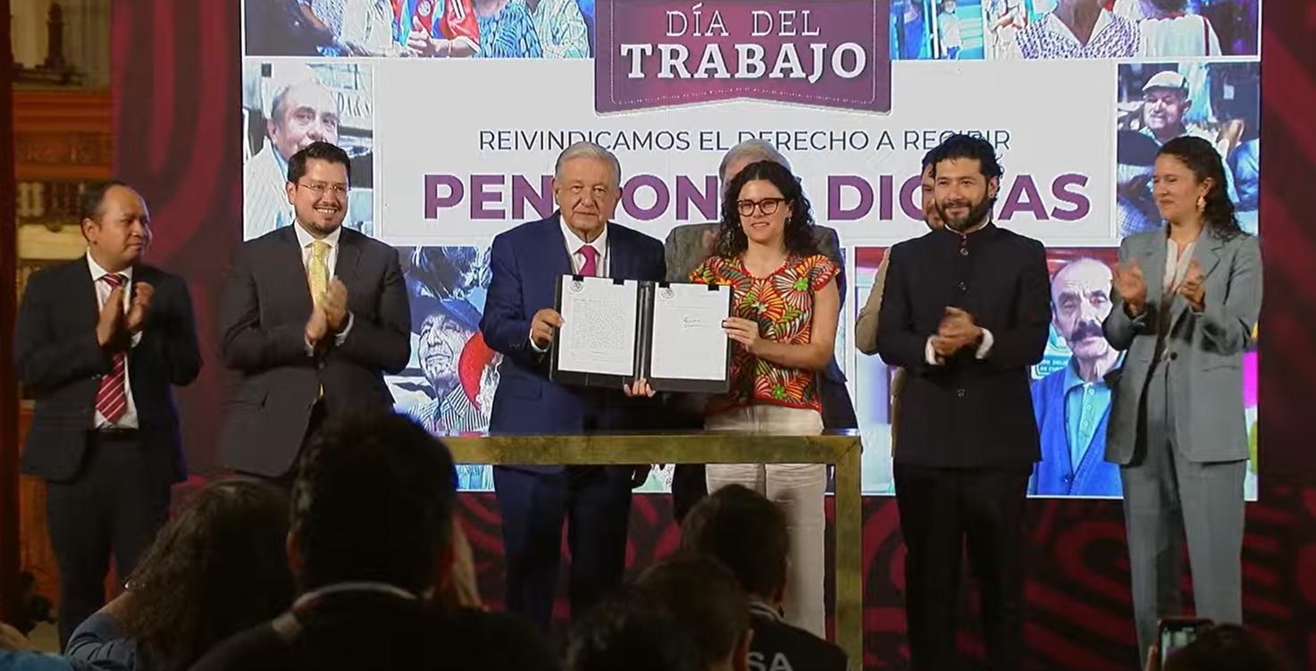 $!López Obrador firma decreto para crear el Fondo de Pensiones para el Bienestar