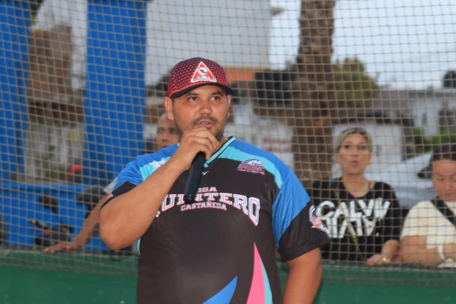 $!¡Es turno para las nuevas estrellas del softbol femenil en Sinaloa!